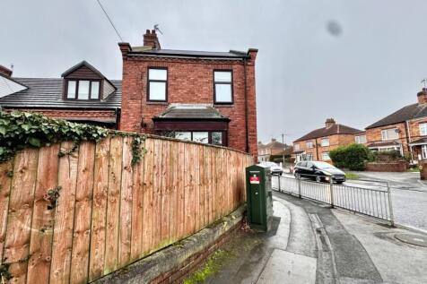 Byron Terrace, Seaham, Durham, SR7 4 bed end of terrace house for sale