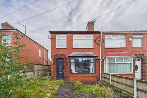 Denton Lane, Chadderton, Oldham, OL9 2 bed semi