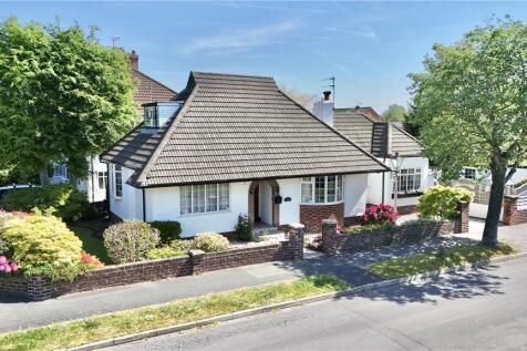 Border Road, Heswall, Wirral, CH60 3 bed bungalow for sale