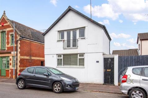 1 bedroom coach house for sale