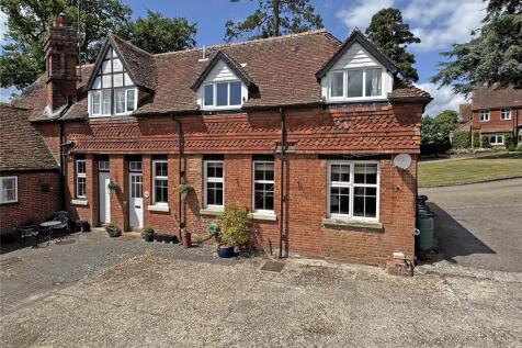 Nr. Petworth, West Sussex 2 bed house for sale