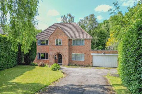 Birch Tree Grove, Solihull, B91 4 bed detached house for sale