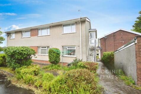Clos Hendre, Rhwibina, Cardiff 2 bed maisonette for sale