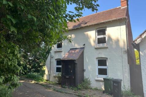 2 bedroom detached house for sale
