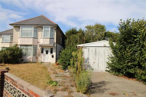 Barnes Road, Bournemouth, BH10 3 bed detached house for sale