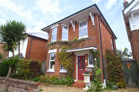 Easter Road, Bournemouth, Dorset, BH9 3 bed detached house for sale