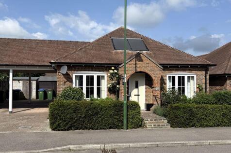Charlwood Drive, Henfield 2 bed bungalow for sale
