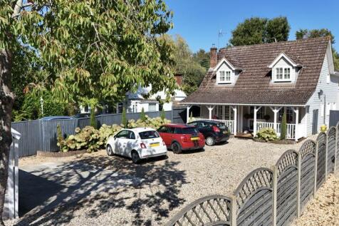 Brighton Road, Shermanbury 4 bed detached house for sale