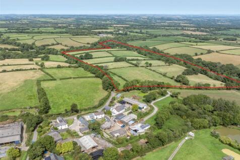 Patchacott, Devon EX21 4 bed detached house for sale