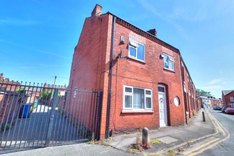 Buchanan Street, Wigan WN7 3 bed end of terrace house for sale