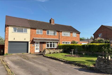 4 bedroom semi-detached house for sale