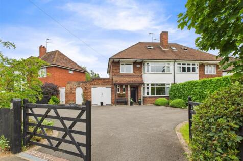 4 bedroom semi-detached house for sale