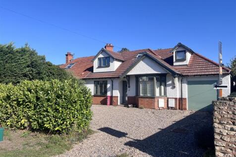4 bedroom semi-detached bungalow for sale