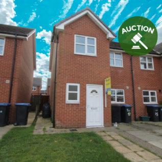 3 bedroom semi-detached house for sale