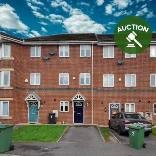 3 bedroom town house for sale