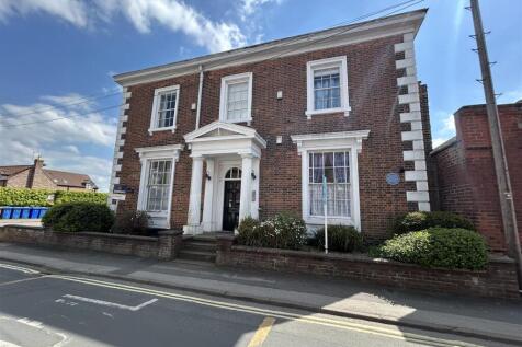 Apartment 1, Hailgate House 1 bed apartment for sale