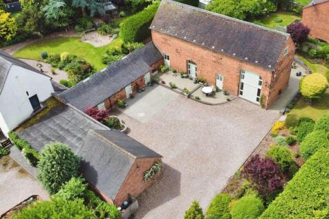 New Hall Barn, Walmley, B76 2PP 4 bed detached house for sale