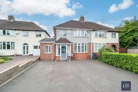 Kingswood Drive, Streetly, Sutton... 3 bed semi