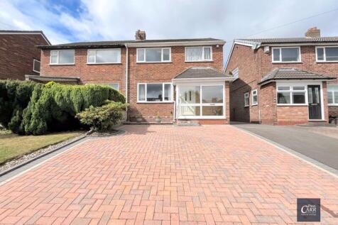 Bankside Crescent, Streetly, Sutton... 3 bed semi