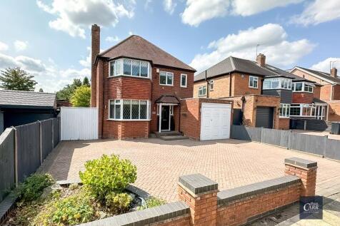 Chester Road North, Sutton Coldfield... 3 bed detached house for sale
