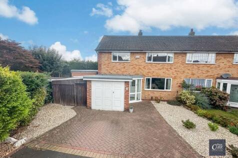Greenway Drive, Sutton Coldfield, B73... 3 bed semi