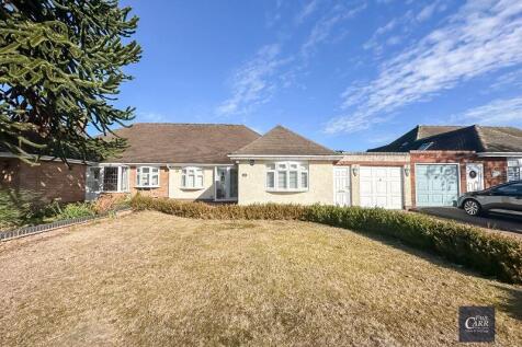 Northside Drive, Streetly, Sutton... 3 bed semi