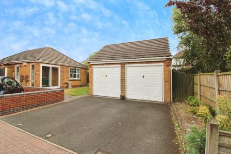 Millers Walk, Pelsall, WS3 4QS 2 bed detached bungalow for sale