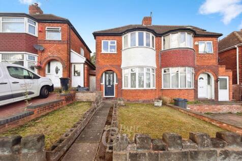 Sandringham Road, Great Barr... 3 bed semi