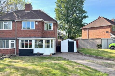 Grindleford Road, Great Barr... 3 bed semi