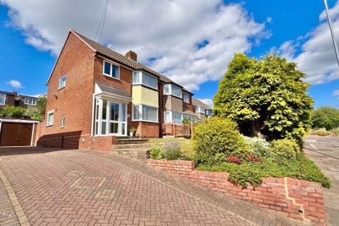 Wimperis Way, Great Barr, Birmingham... 3 bed semi