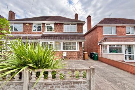 Collingwood Drive, Great Barr... 3 bed semi