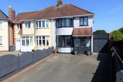 The Grove, Great Barr, Birmingham.... 3 bed semi