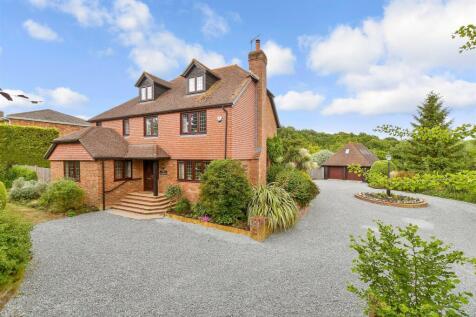 6 bedroom detached house for sale