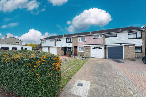 4 bedroom terraced house for sale