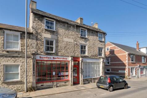 5 bedroom semi-detached house for sale