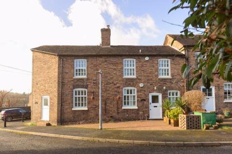2 bedroom cottage for sale