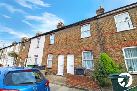 Church Road, Swanscombe, Kent, DA10 2 bed terraced house for sale