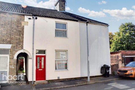 Hankey Street, Peterborough 3 bed terraced house for sale