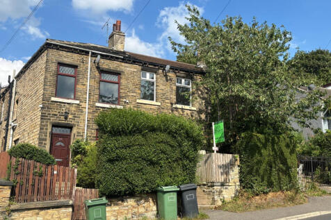 Almondbury Bank, Huddersfield, West... 2 bed terraced house for sale