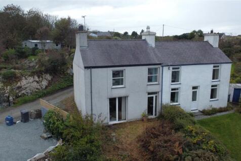 Nantlle, Bull Bay, Anglesey, LL68 3 bed semi