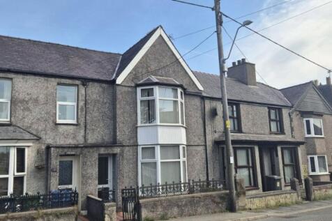 Alma Terrace, Llangefni, Anglesey, LL77 3 bed terraced house for sale