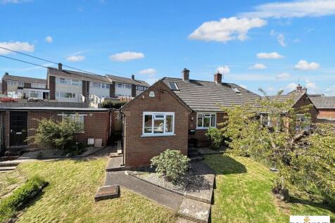 Branscombe Road, Tiverton, EX16 3 bed semi