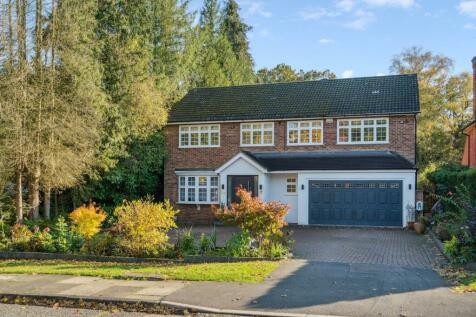 5 bedroom detached house for sale