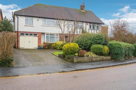 5 bedroom semi-detached house for sale