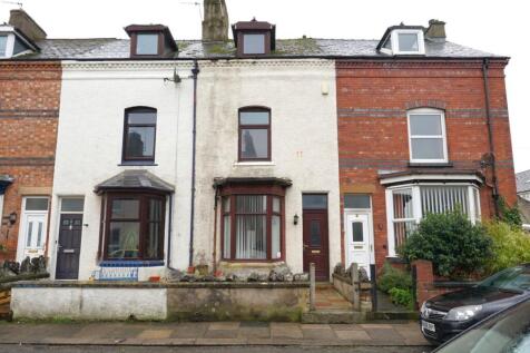 4 bedroom terraced house for sale