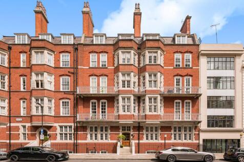 6 bedroom property for sale