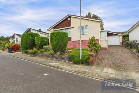 2 bedroom bungalow for sale
