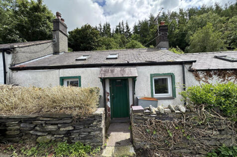 Braichmelyn, Bethesda, LL57 2 bed cottage for sale