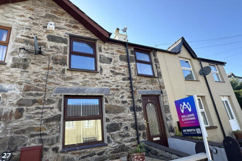 Ty Du Road, Llanberis, LL55 2 bed terraced house for sale