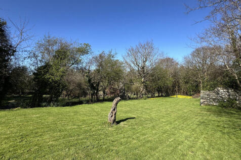 5 Mount Pleasant, Bangor, LL57 1 bed cottage for sale